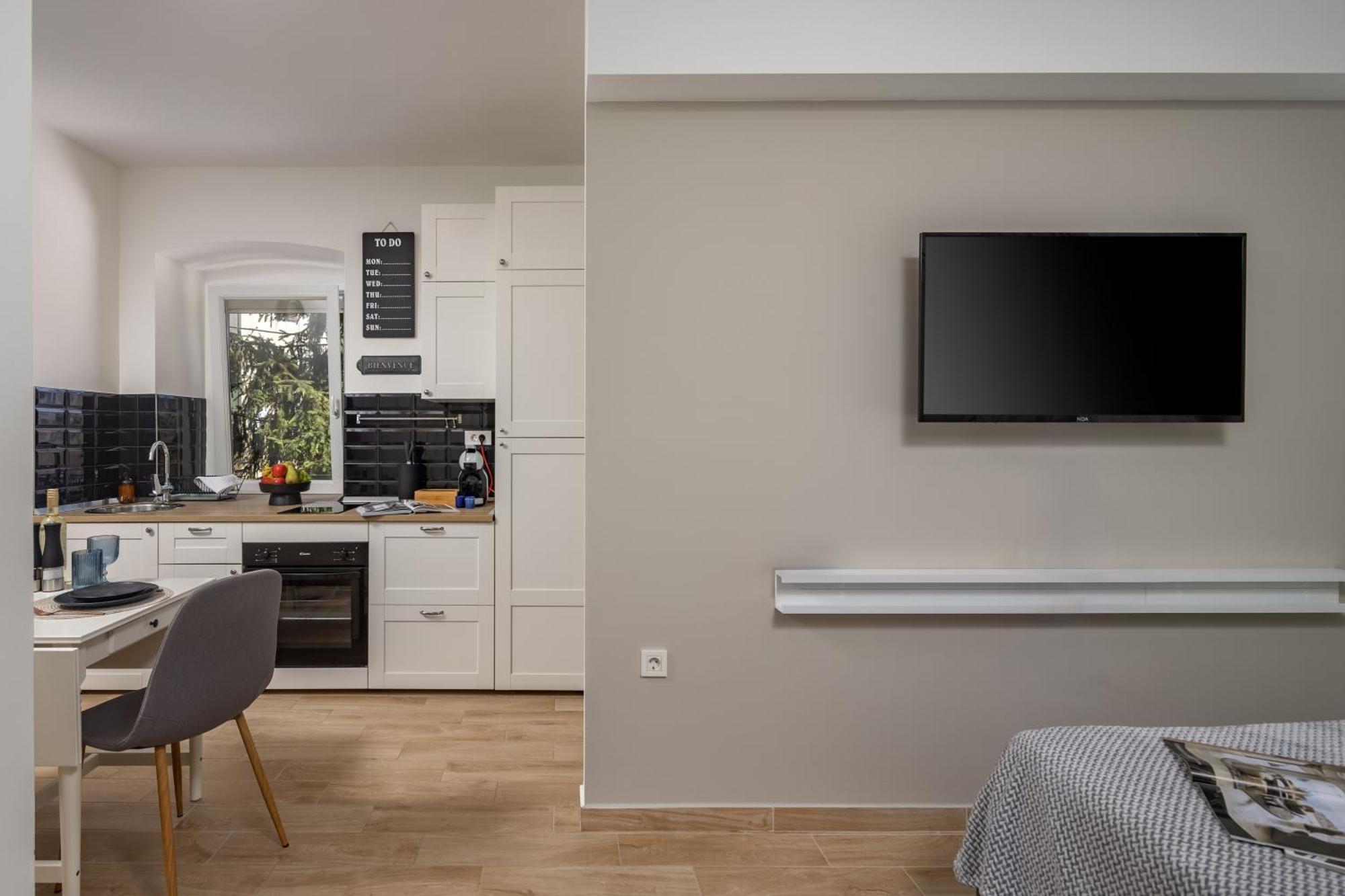 Agostini - Self Check-In Studios - Free Gated Parking On Site Rijeka Zewnętrze zdjęcie